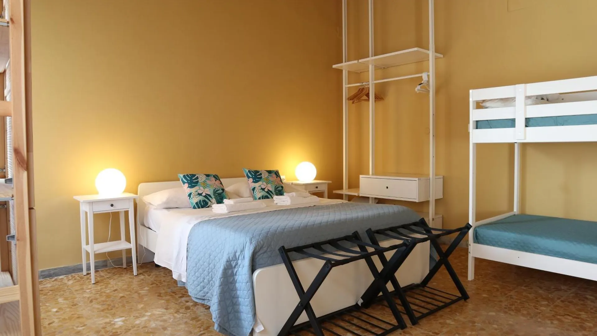 Apartment Sonnino 37 Cagliari 0*,